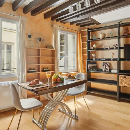 Bnbnova - Pompidou & Le Marais Apartman
