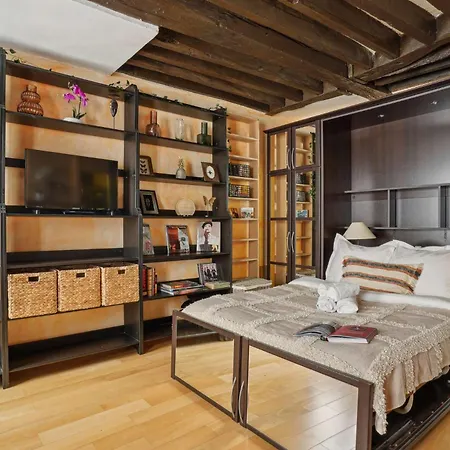 Apartman Bnbnova - Pompidou & Le Marais *