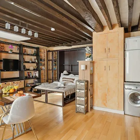 Bnbnova - Pompidou & Le Marais Apartman *